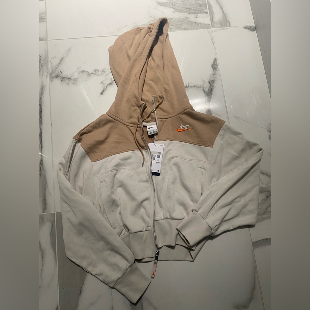 Nike  women’s Cream and Tan Zip-Up Hoodie  XS